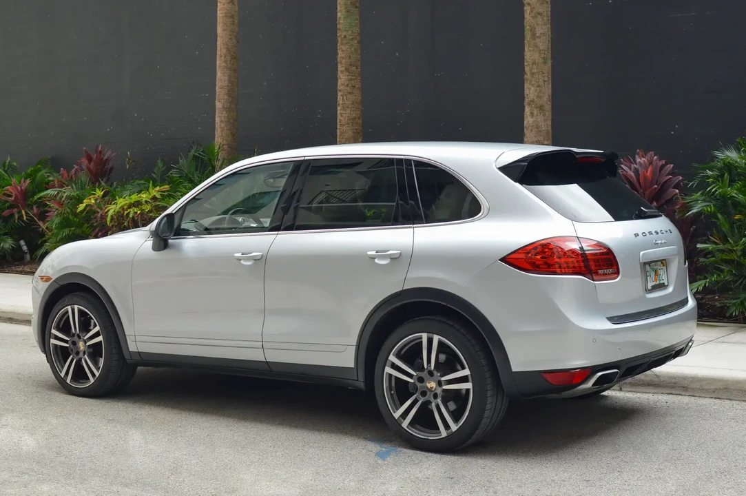 2012 Porsche 958 Cayenne - Image 5 of 6