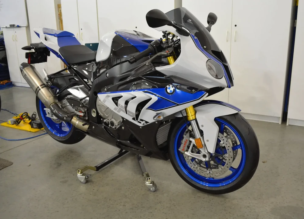 2014 BMW S1000 - Image 3 of 6