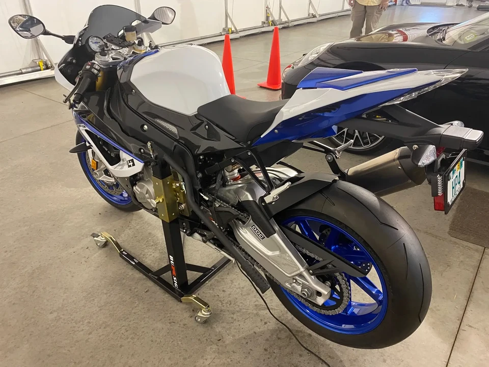 2014 BMW S1000 - Image 2 of 6