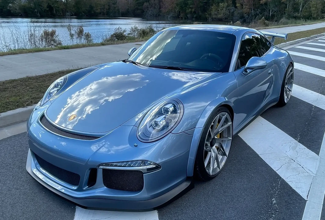2015 Porsche 991 GT3 - Image 5 of 6