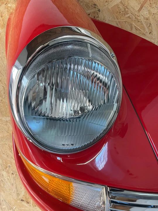 Porsche 911 - Image 6 of 31