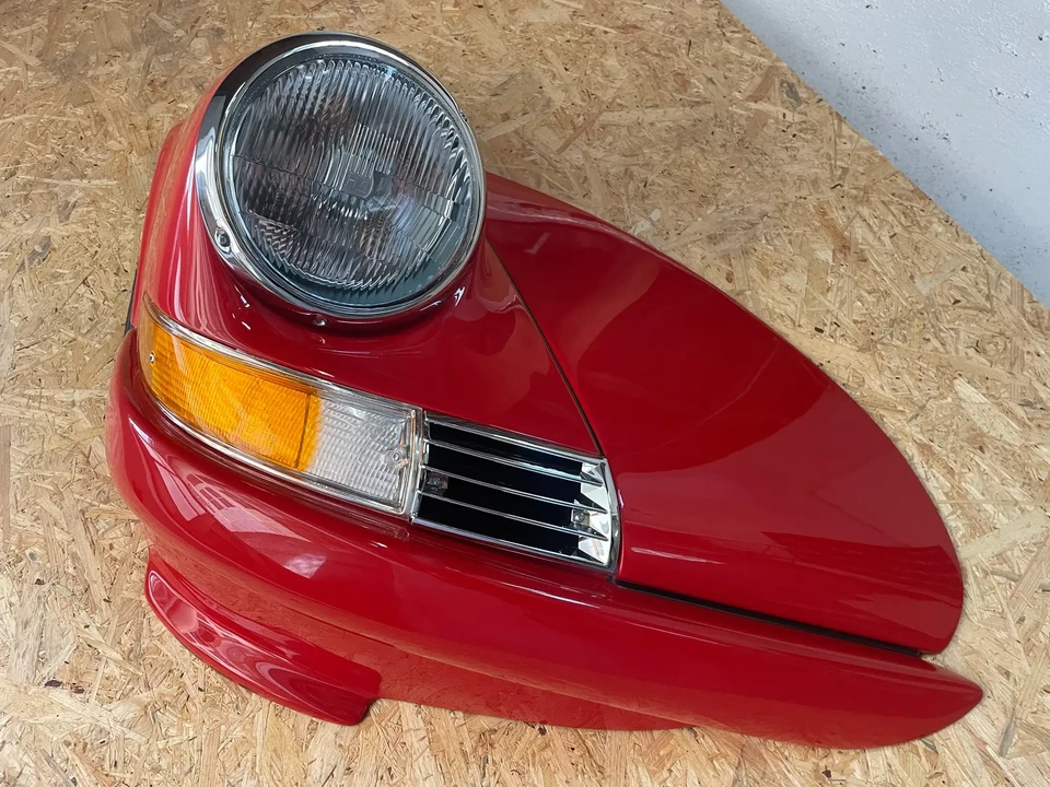 Porsche 911 - Image 13 of 31