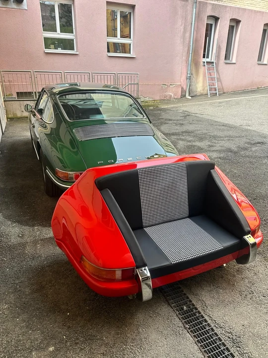 Porsche 911 - Image 28 of 31