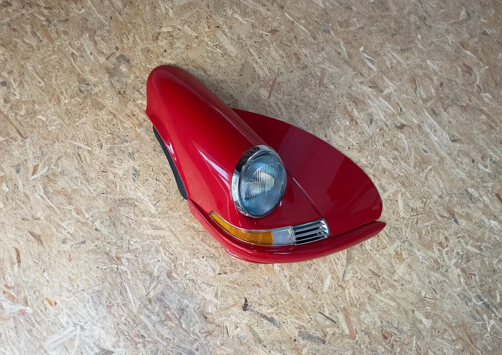 Porsche 911 - Image 14 of 31