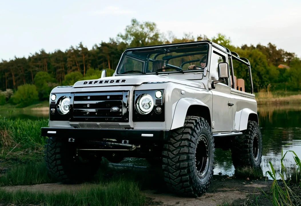 1999 Land Rover Defender 90 - Image 4 of 6