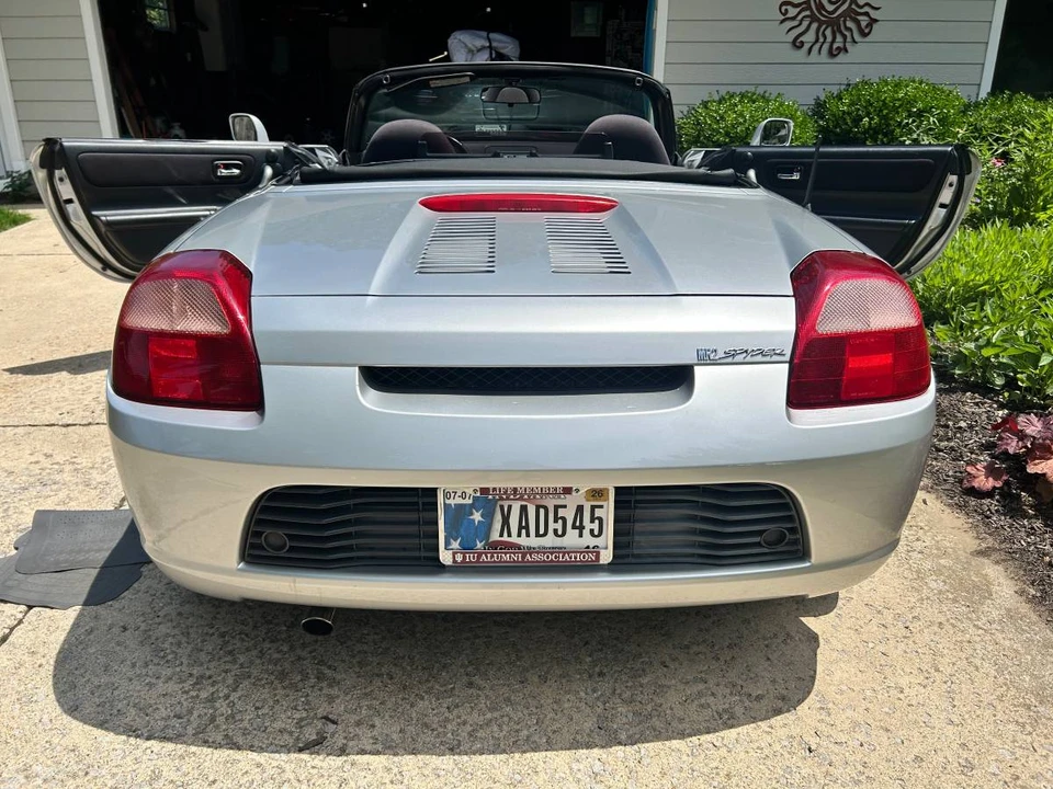 2000 Toyota MR2 Spyder/MR-S - Image 8 of 24