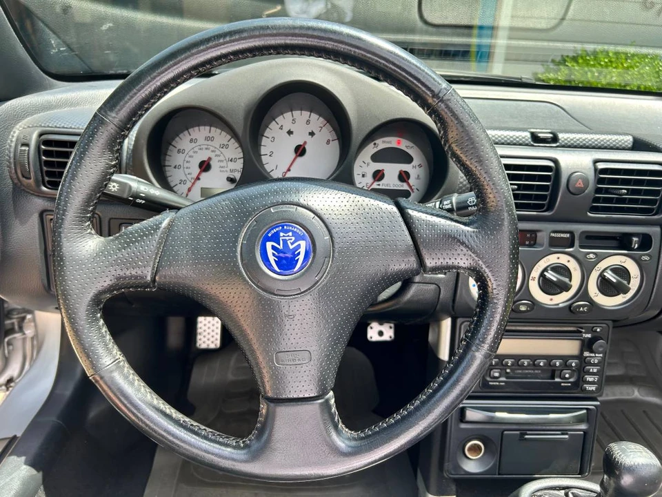 2000 Toyota MR2 Spyder/MR-S - Image 11 of 24