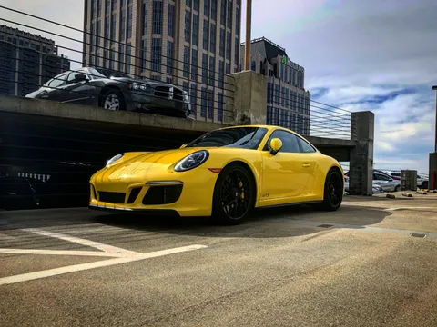 2017 Porsche 911 Carrera GTS