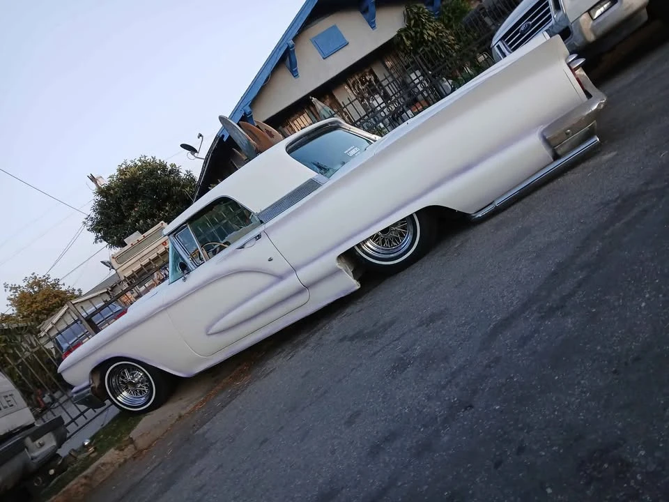 1959 Ford Thunderbird 2nd Gen - Image 5 of 6