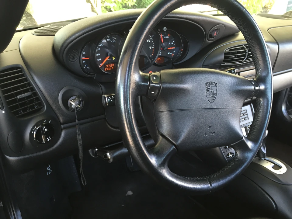 2001 Porsche 996 Carrera 4 - Image 2 of 8
