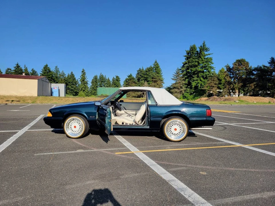 1991 Ford Mustang 3rd Gen - Image 9 of 17