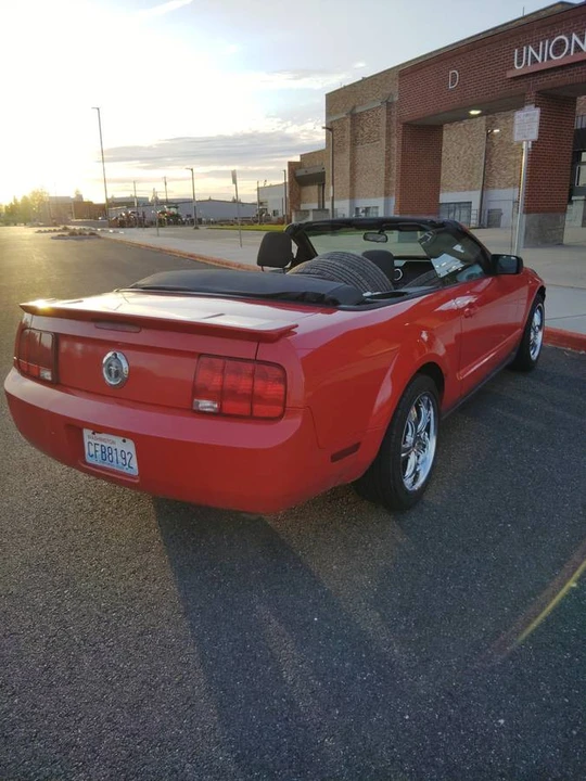 2007 Ford S197 Mustang - Image 6 of 9