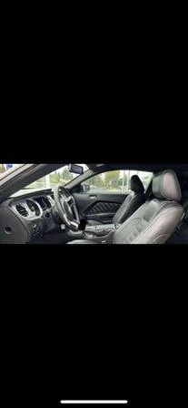 2010 Ford S197 Mustang - Image 4 of 10