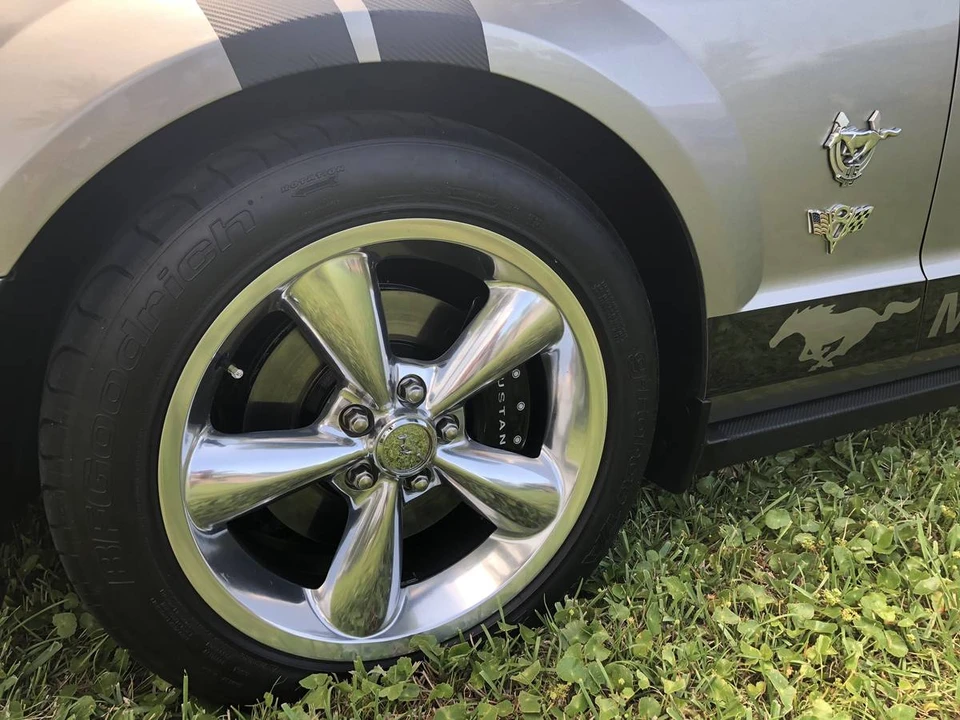 2009 Ford S197 Mustang GT - Image 11 of 15
