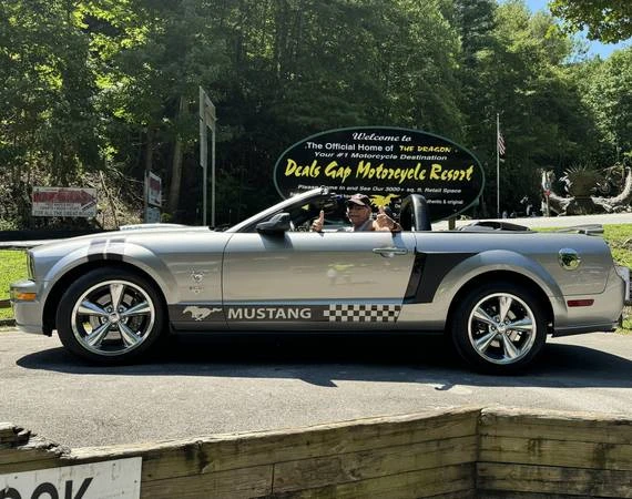 2009 Ford S197 Mustang - Image 13 of 21