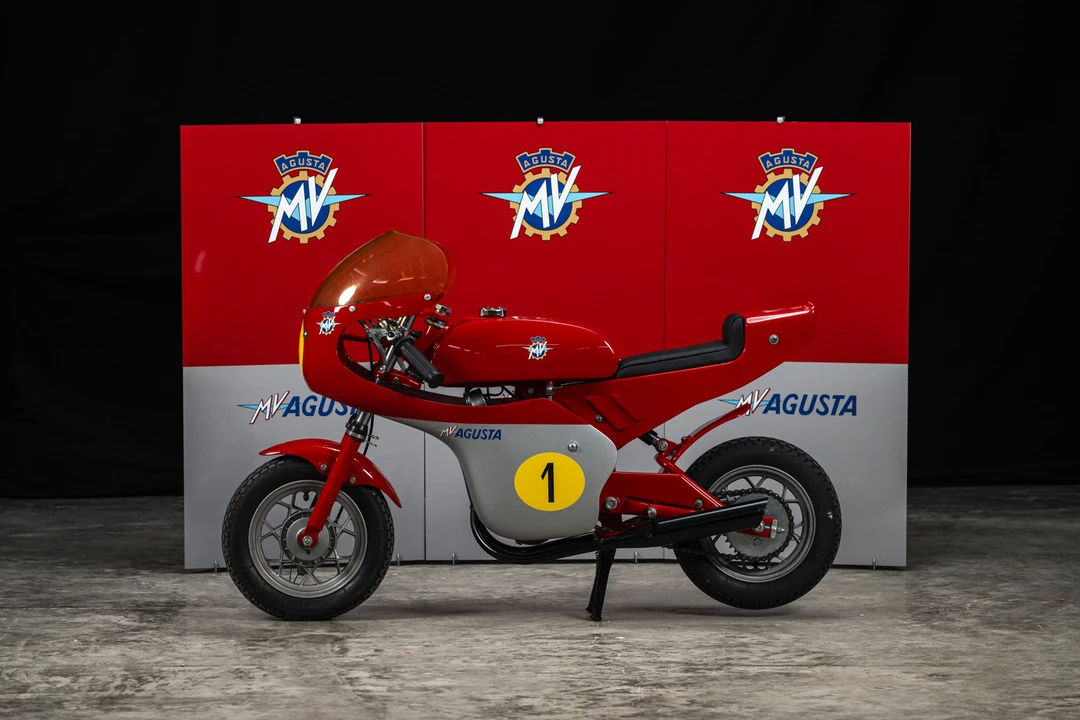 MV Agusta - Image 19 of 31