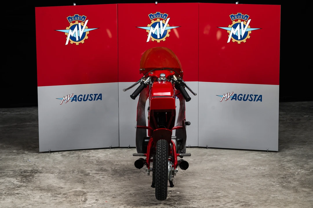 MV Agusta - Image 10 of 31