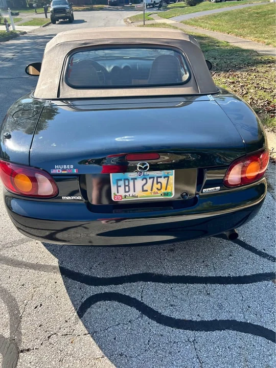 1999 Mazda NB MX-5 Miata - Image 5 of 10