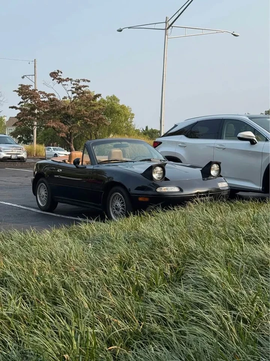 1992 Mazda NA MX-5 Miata - Image 8 of 9