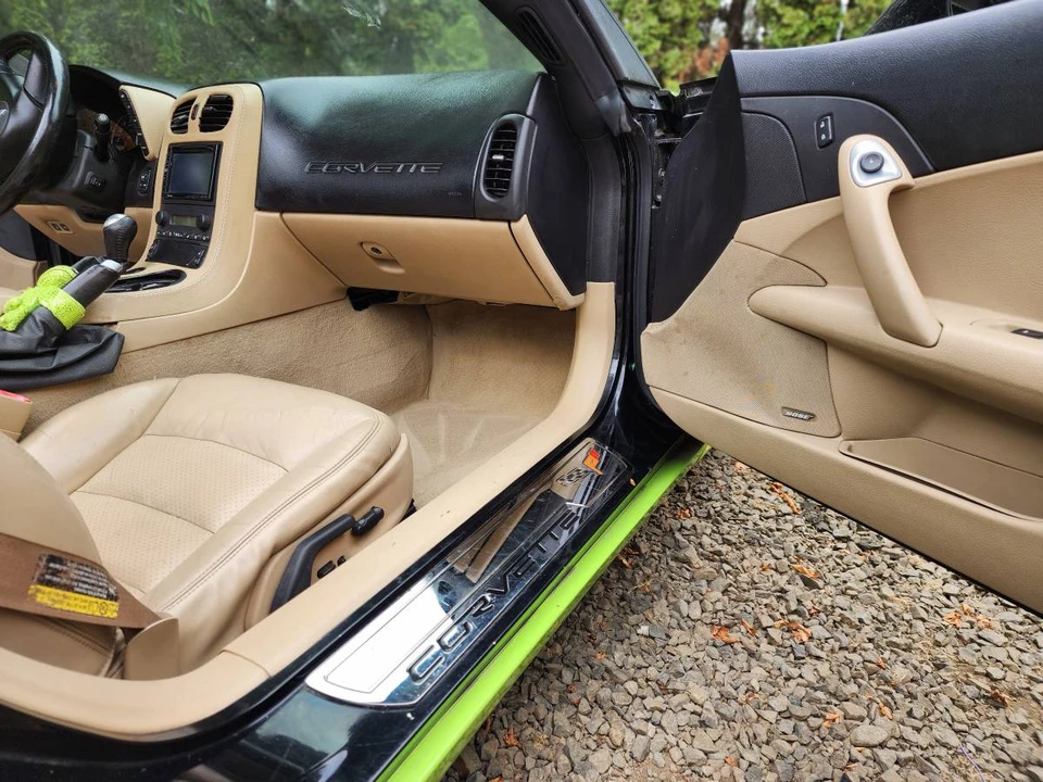 2005 Chevrolet Corvette C6 - Image 18 of 24