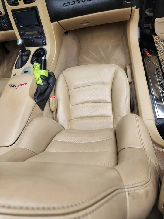 2005 Chevrolet Corvette C6 - Image 19 of 24