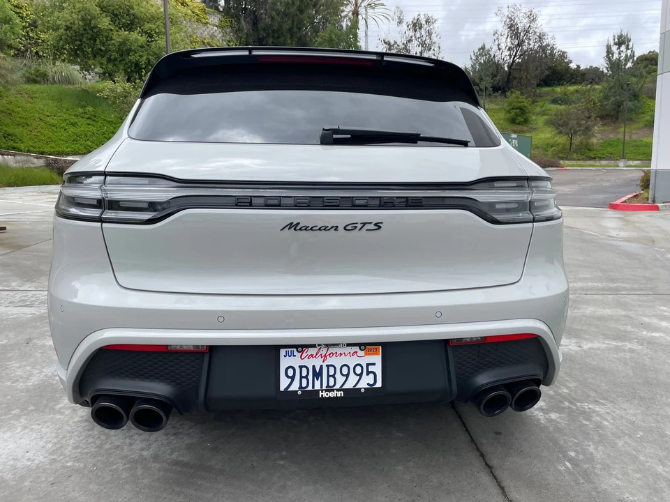 2022 Porsche Macan GTS - Image 10 of 11