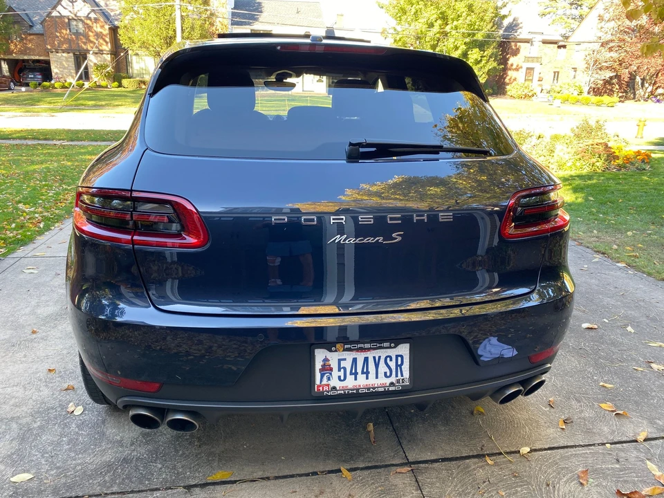 2015 Porsche Macan S - Image 11 of 12