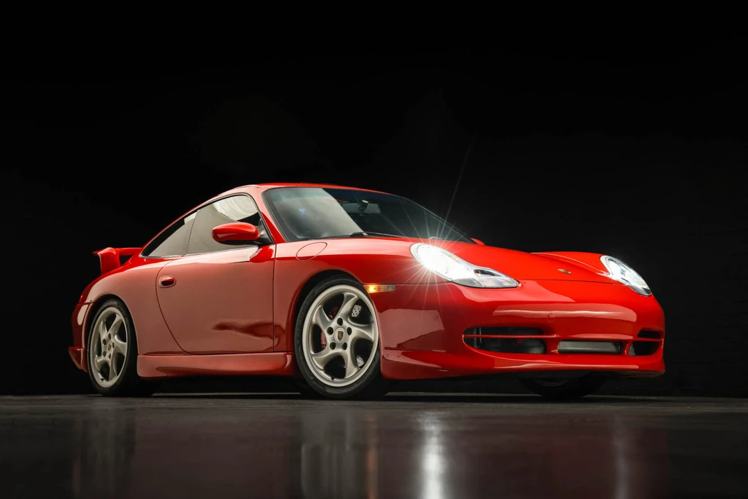 1999 Porsche 996 Carrera - Image 24 of 31