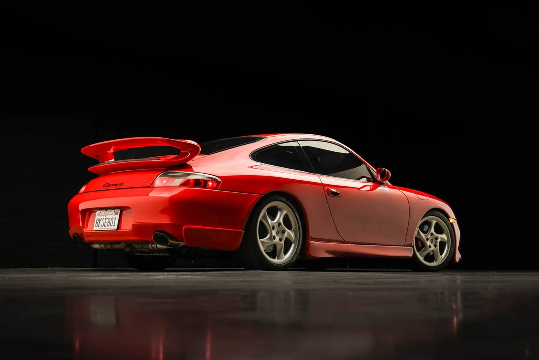 1999 Porsche 996 Carrera - Image 15 of 31