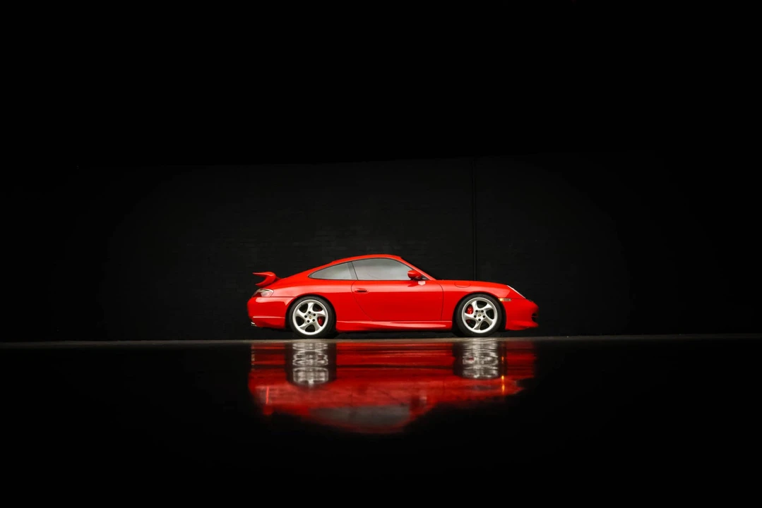 1999 Porsche 996 Carrera - Image 30 of 31