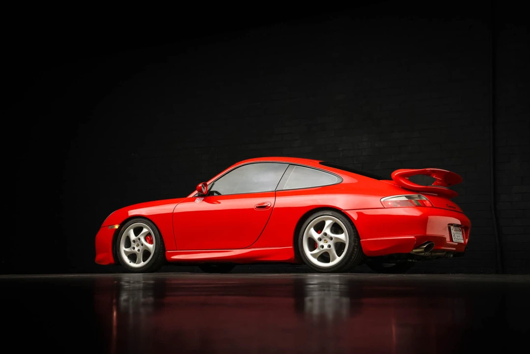 1999 Porsche 996 Carrera - Image 9 of 31