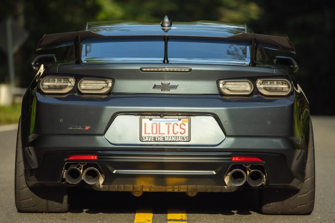 2022 Chevrolet Camaro ZL1 6th Gen - Image 21 of 31