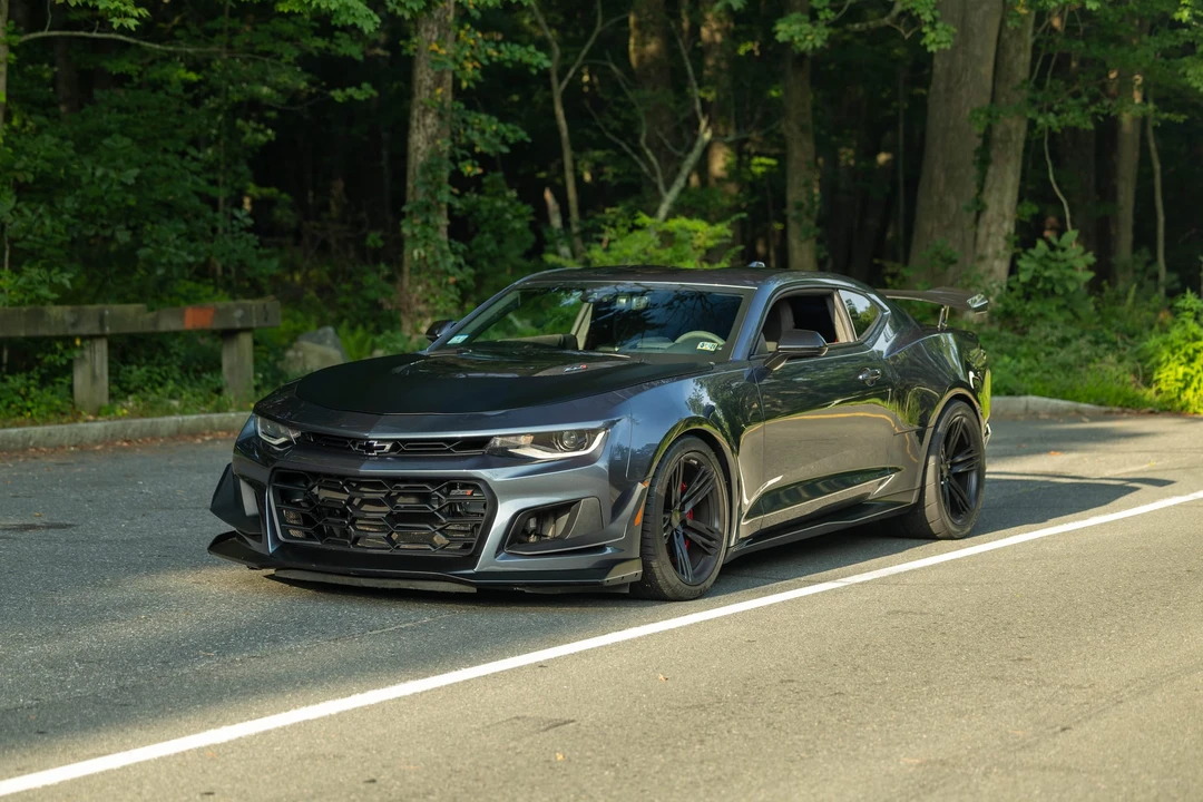 2022 Chevrolet Camaro ZL1 6th Gen - Image 3 of 31
