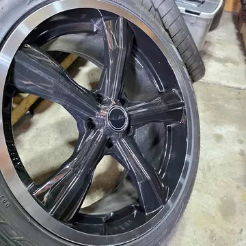 Shelby CS11 20" Staggered Wheel Set