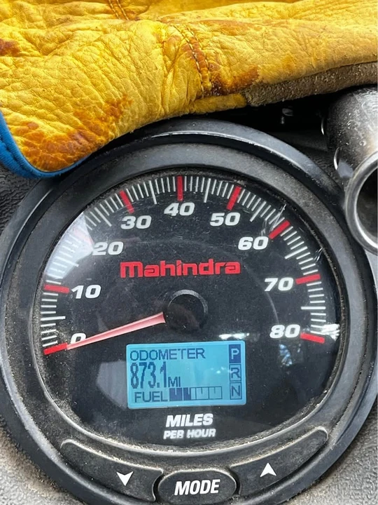 Mahindra - Image 3 of 8