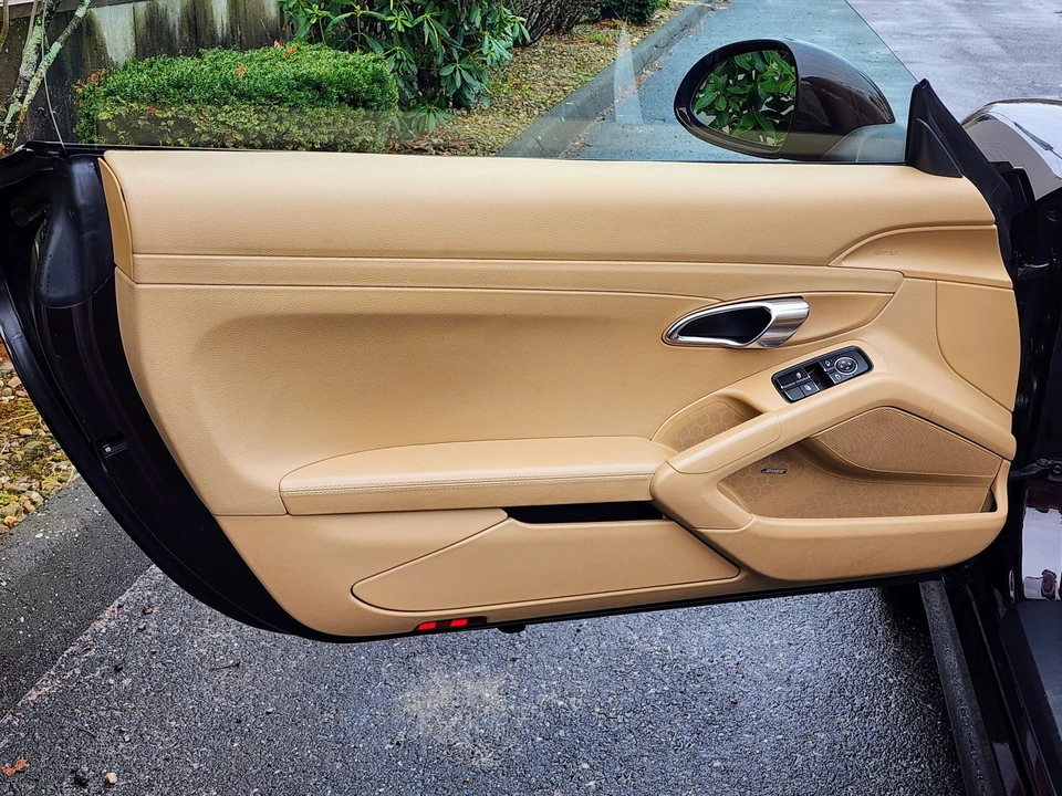 2013 Porsche 981 Boxster S - Image 25 of 31