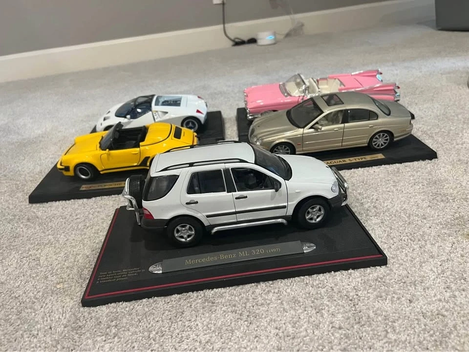 Parts & Memorabilia Scale Models - Image 6 of 7
