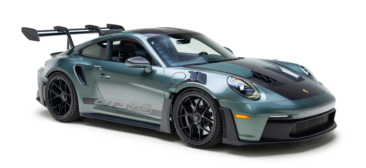 2025 Porsche 992 GT3 RS - Image 16 of 31