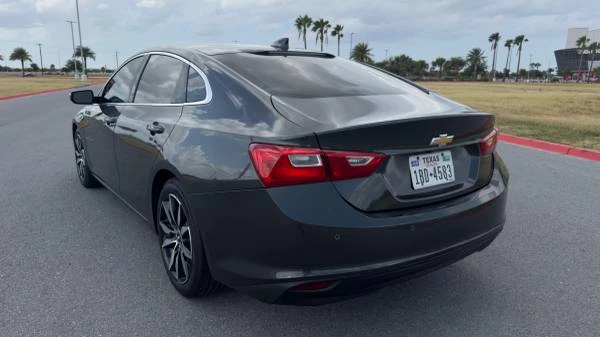 2017 Chevrolet Malibu - Image 6 of 17