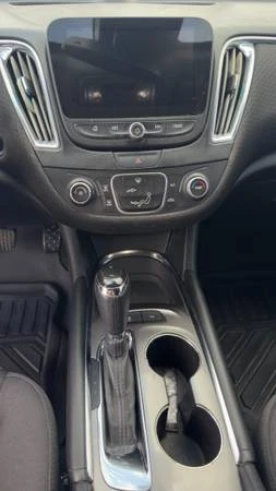 2017 Chevrolet Malibu - Image 15 of 17