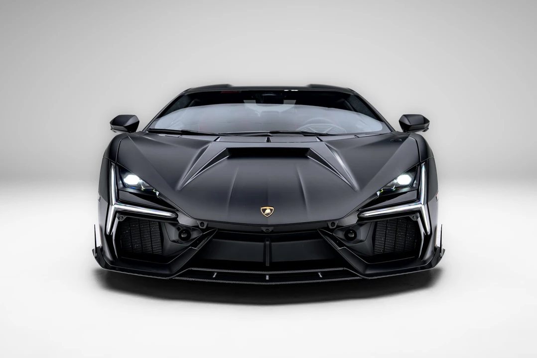 2024 Lamborghini Revuelto - Image 8 of 31