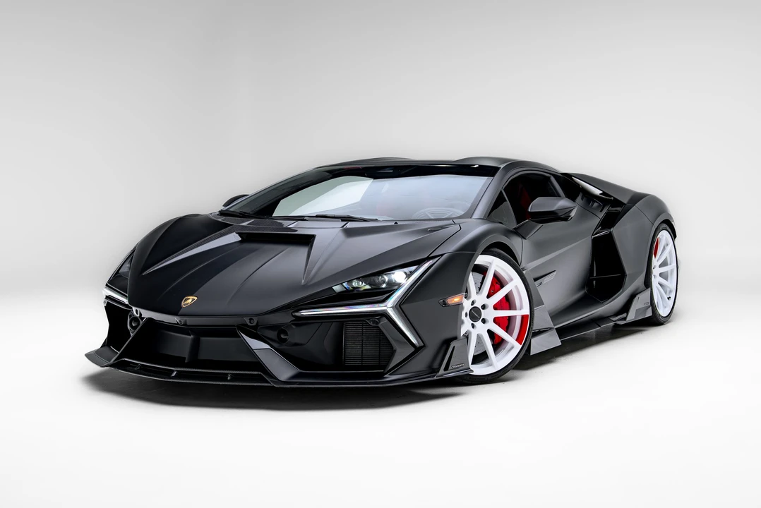 2024 Lamborghini Revuelto - Image 6 of 31