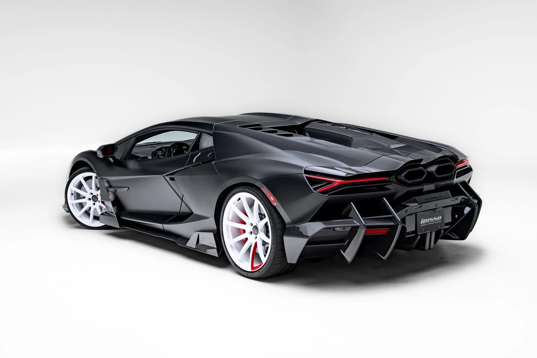 2024 Lamborghini Revuelto - Image 21 of 31