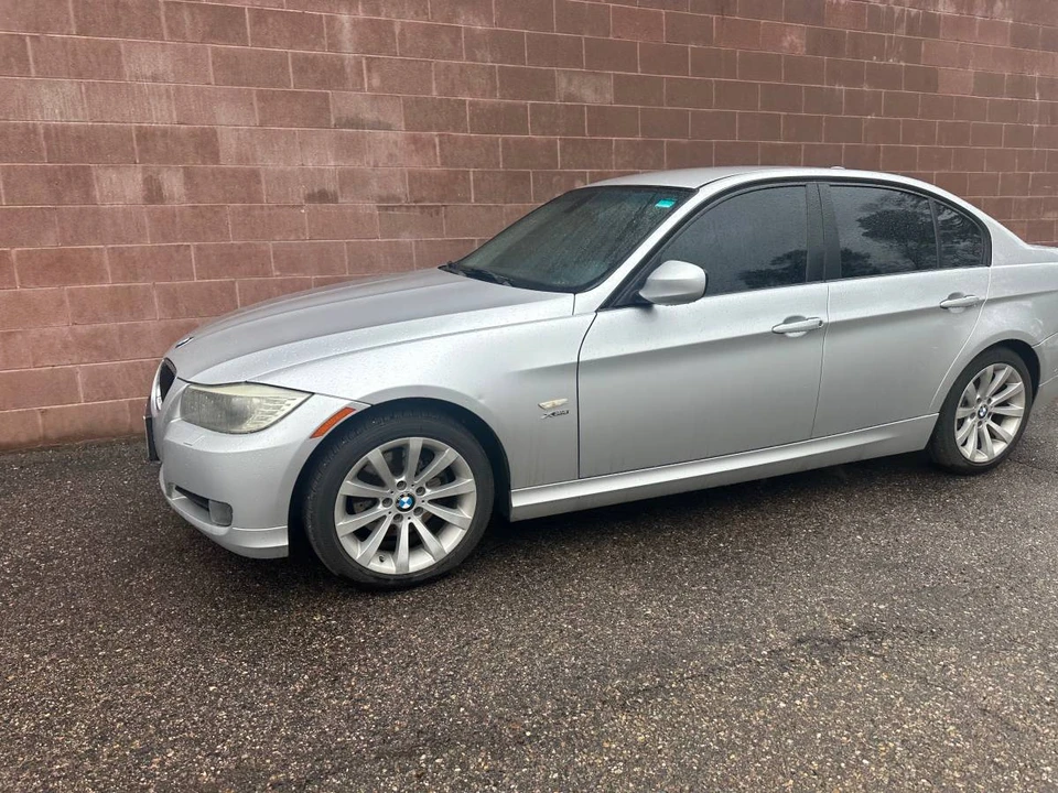 2011 BMW E90 3 Series Sedan - Image 3 of 9