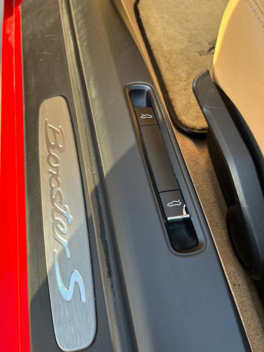 2013 Porsche 981 Boxster S - Image 13 of 31