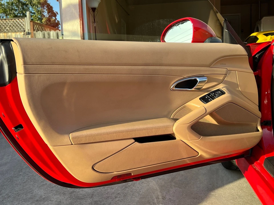 2013 Porsche 981 Boxster S - Image 12 of 31