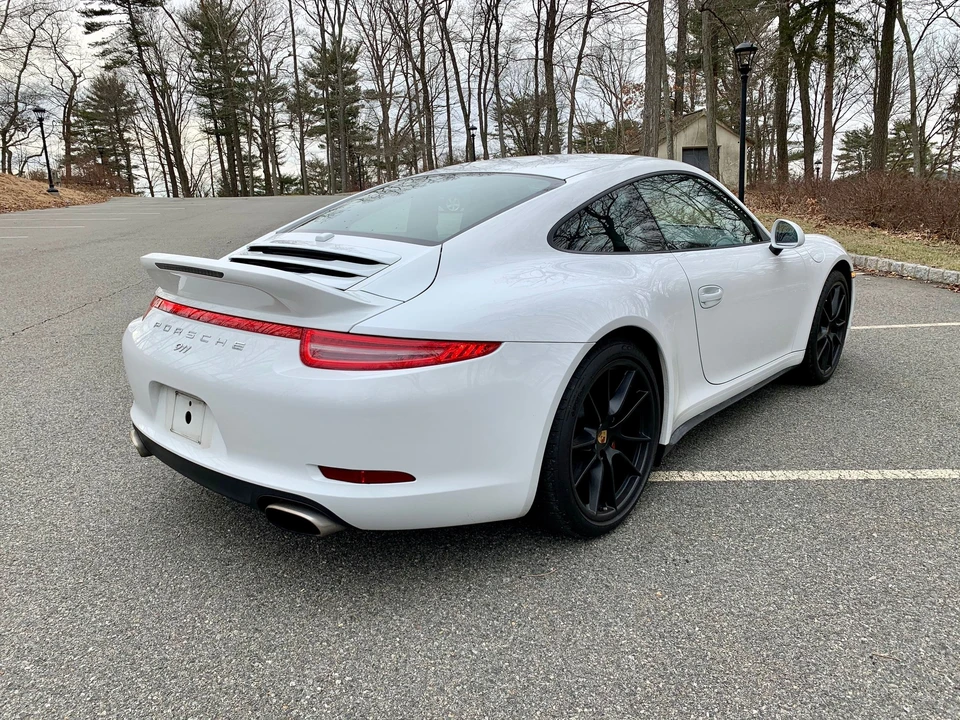 2014 Porsche 991 Carrera 4 - Image 8 of 31