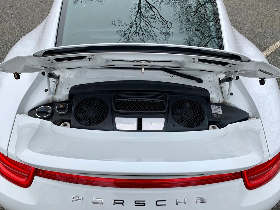 2014 Porsche 991 Carrera 4 - Image 17 of 31