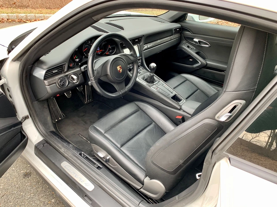 2014 Porsche 991 Carrera 4 - Image 20 of 31