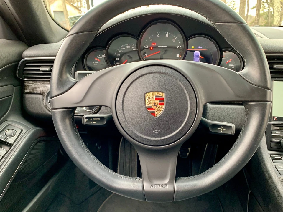 2014 Porsche 991 Carrera 4 - Image 29 of 31